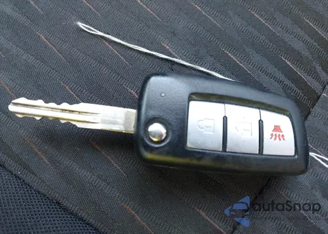 2018 Nissan Rogue S z USA, uszkodzony, nr VIN 5N1AT2MT5JC714147